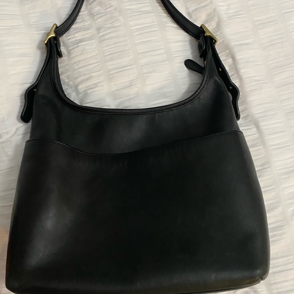 Coach black vintage shoulder bag